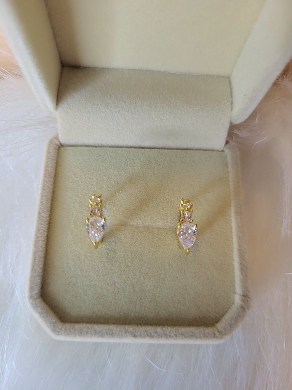 18K Gold-Plated 925 Sterling Silver CZ Teardrop Huggie Hoop Earrings
